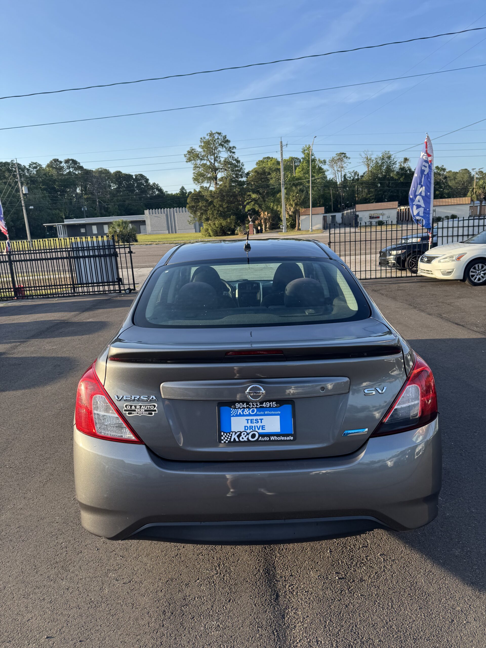 2016 Nissan Versa Sedan SV - Photo 6